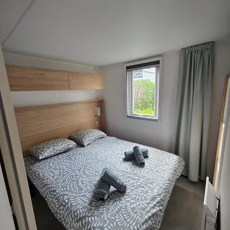 Normandie - - Mobilhome Premium 2ch-4p Avec Clim, Wifi, Tv Et Linge - 5 étoiles - 123
