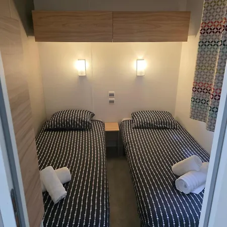 Normandie - - Mobilhome Premium 2ch-4p Avec Clim, Wifi, Tv Et Linge - 5 étoiles - 123